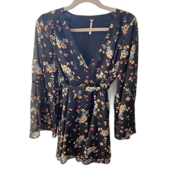 Free People Lilou Dress Small Black Floral Flowy Wrap Belted Mini Boho Fairycore - Picture 4 of 12